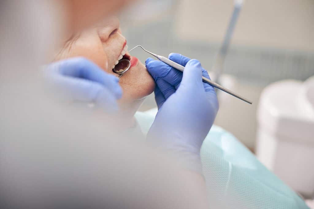 A Patient’s Guide to The Dental Implant Procedure
